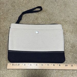 Lands end canvas clutch / zippered pouch